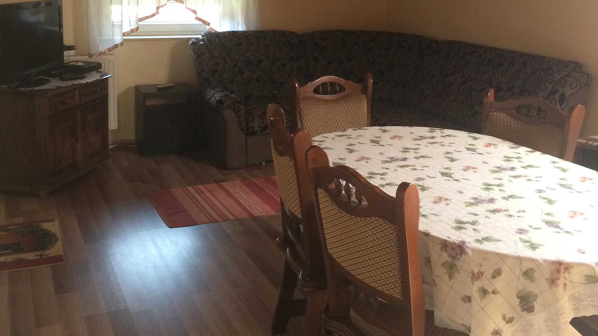 Nagy ház felső szint nappali