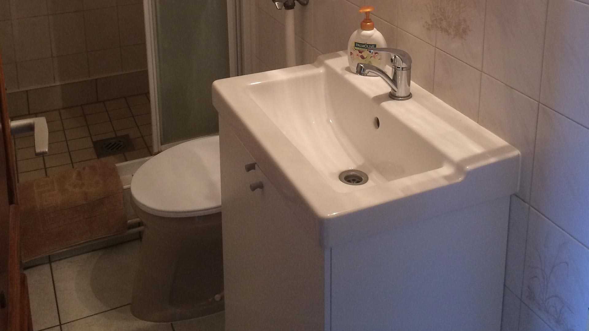 Nagy ház felső szint fürdőszoba 2.